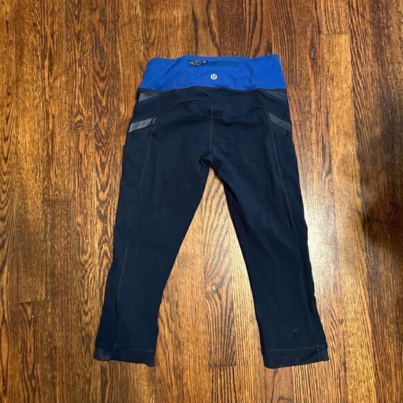 Lululemon leggings   - Picture 2 of 4